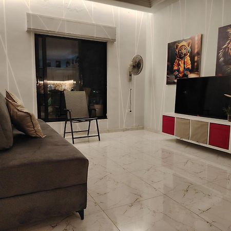 Abu Alzoz Home سكن مشترك Amman Luaran gambar